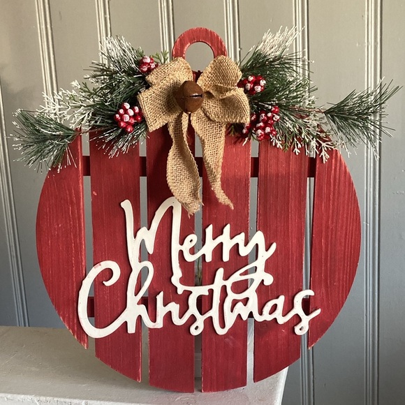 NWT- Red with White Merry Christmas Round Wooden Ornament Sign w/ Bell & Bow - Picture 9 of 17